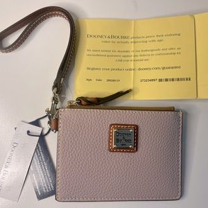 Dooney & Bourke Bestselling Genuine Pebble Grain Lthr Coin Case/Wristlet Wallet